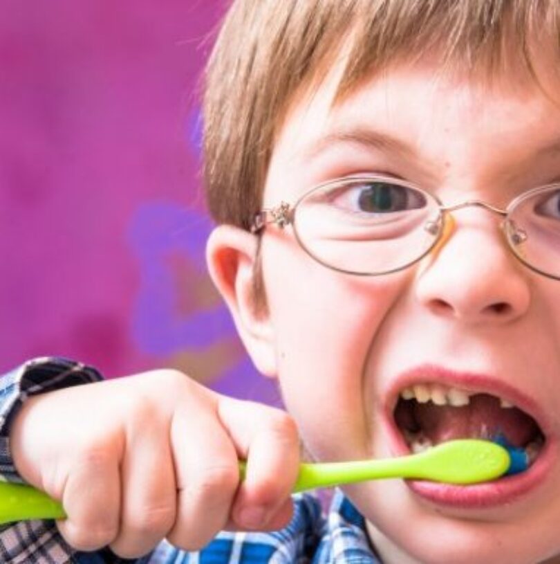 is fruit juice bad for your child's teeth